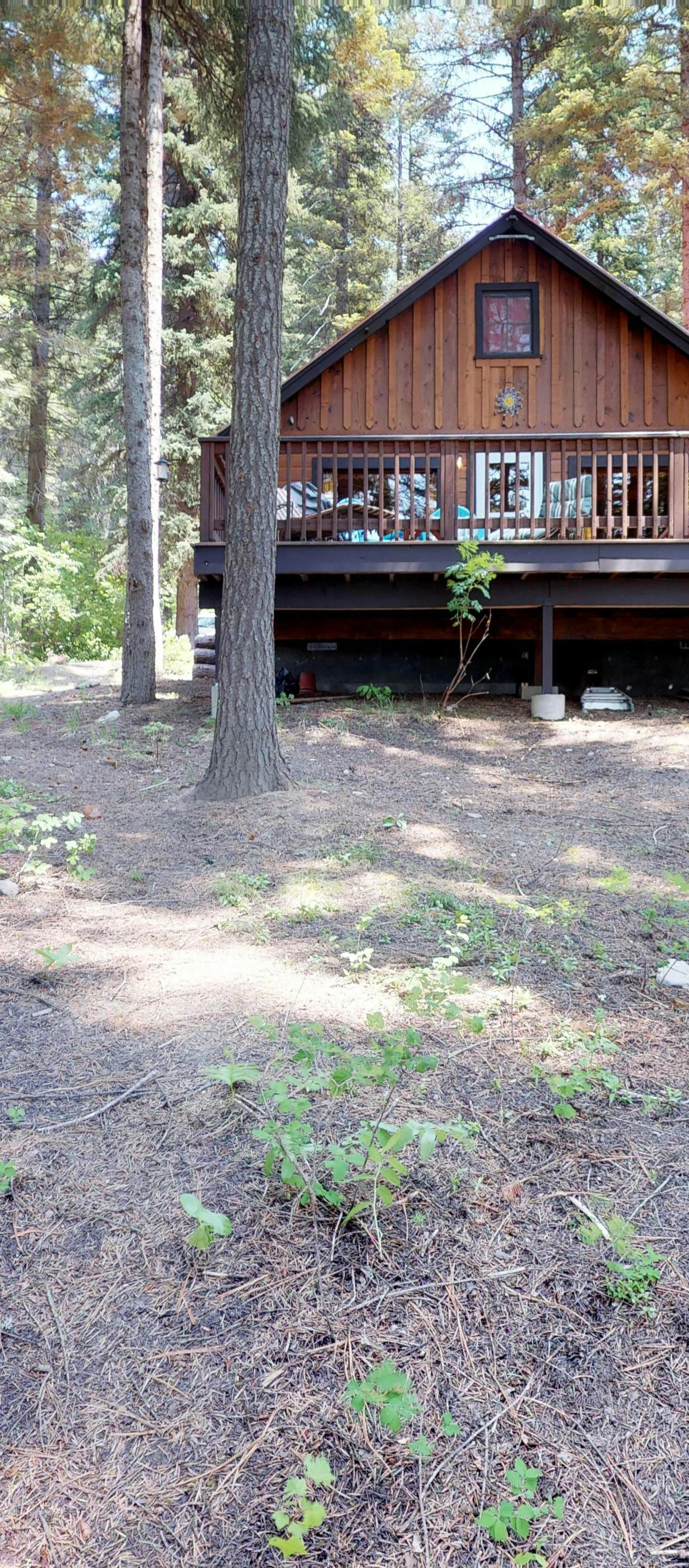 Rustic Lake House - Private Dock & Deck