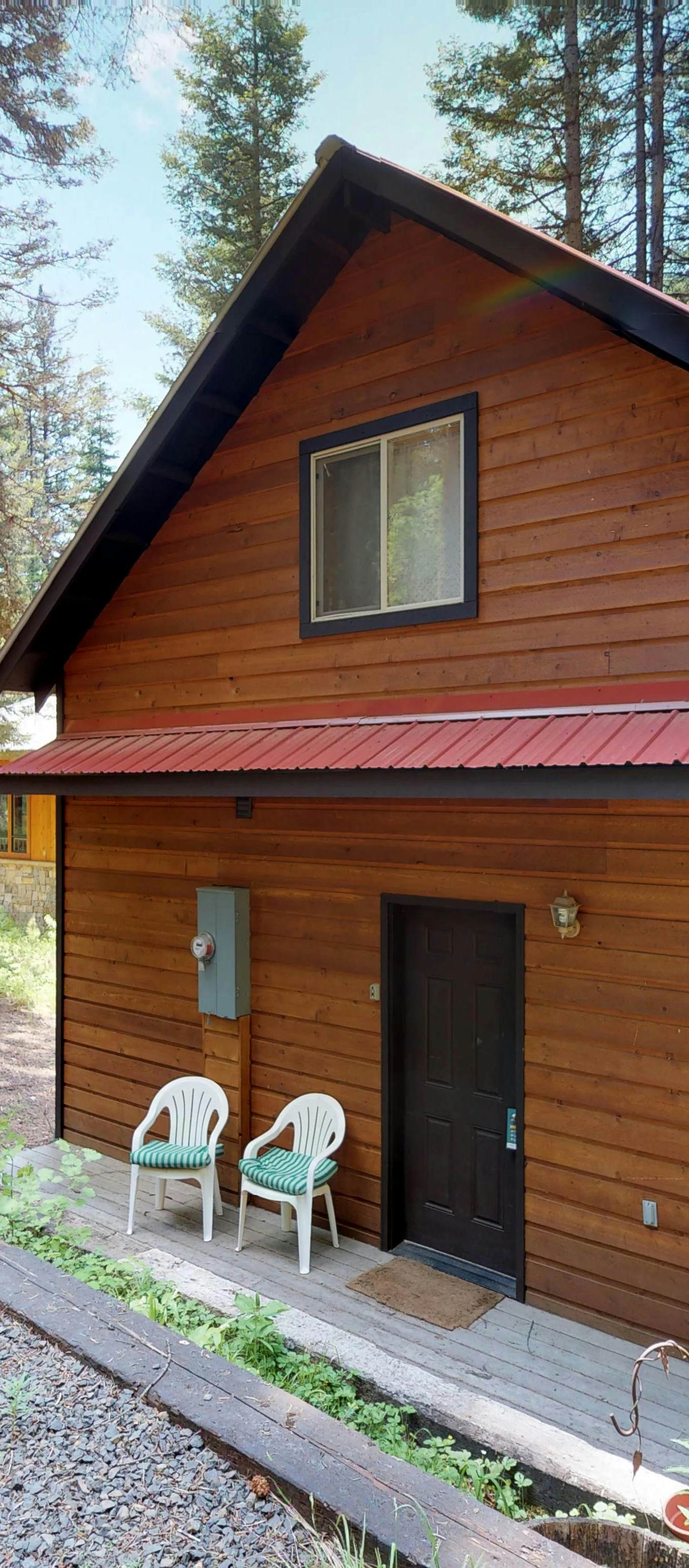 Rustic Lake House - Private Dock & Deck