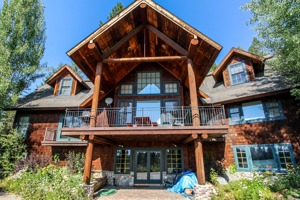 McCall Mountain Lodge | Hot Tub, Ping Pong & Deck