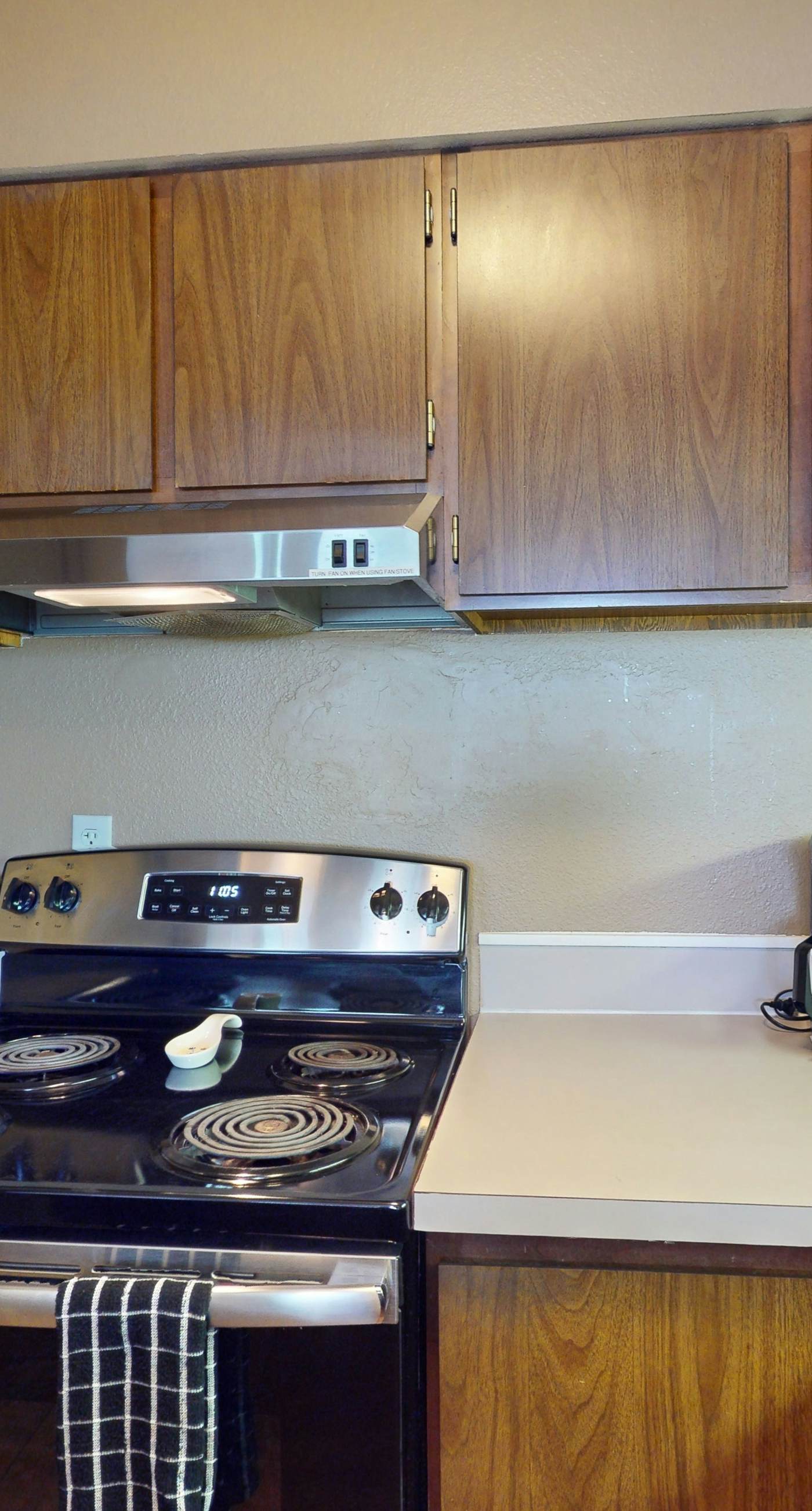 Crystal Beach Condo - Lake Views & Pool