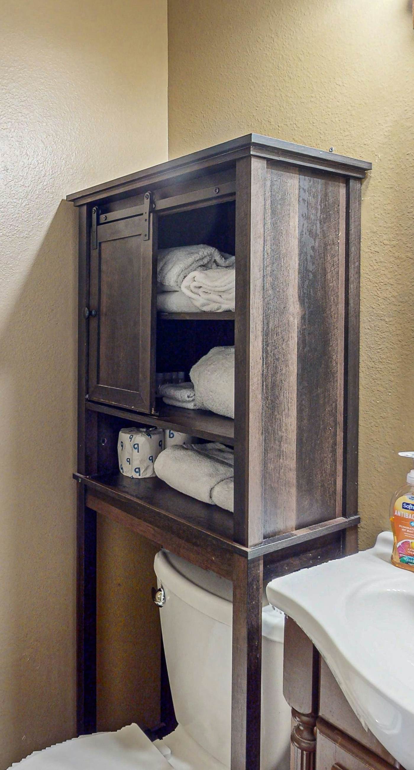 Crystal Beach Condo - Lake Views & Pool