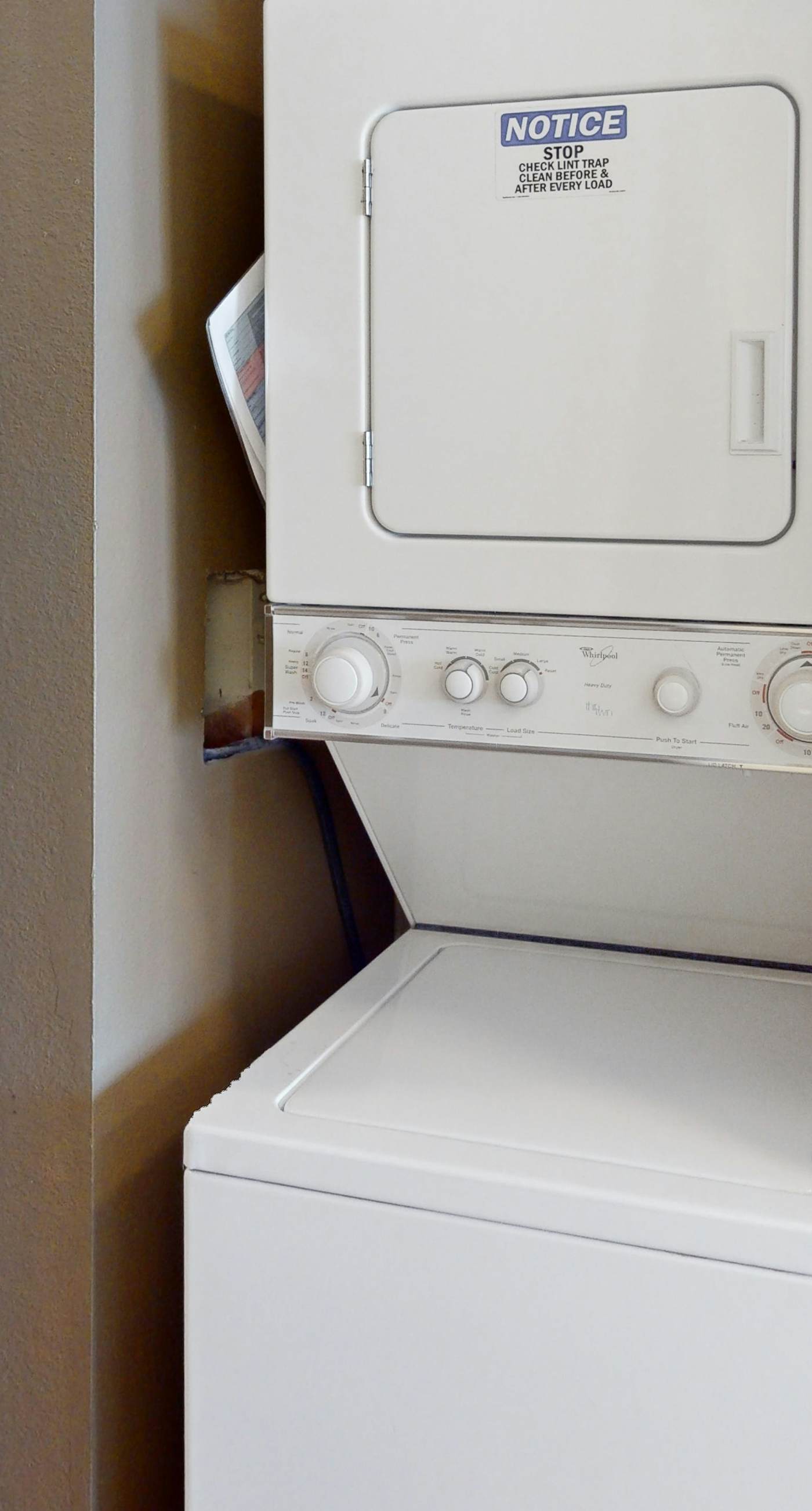 Crystal Beach Condo - Lake Views & Pool