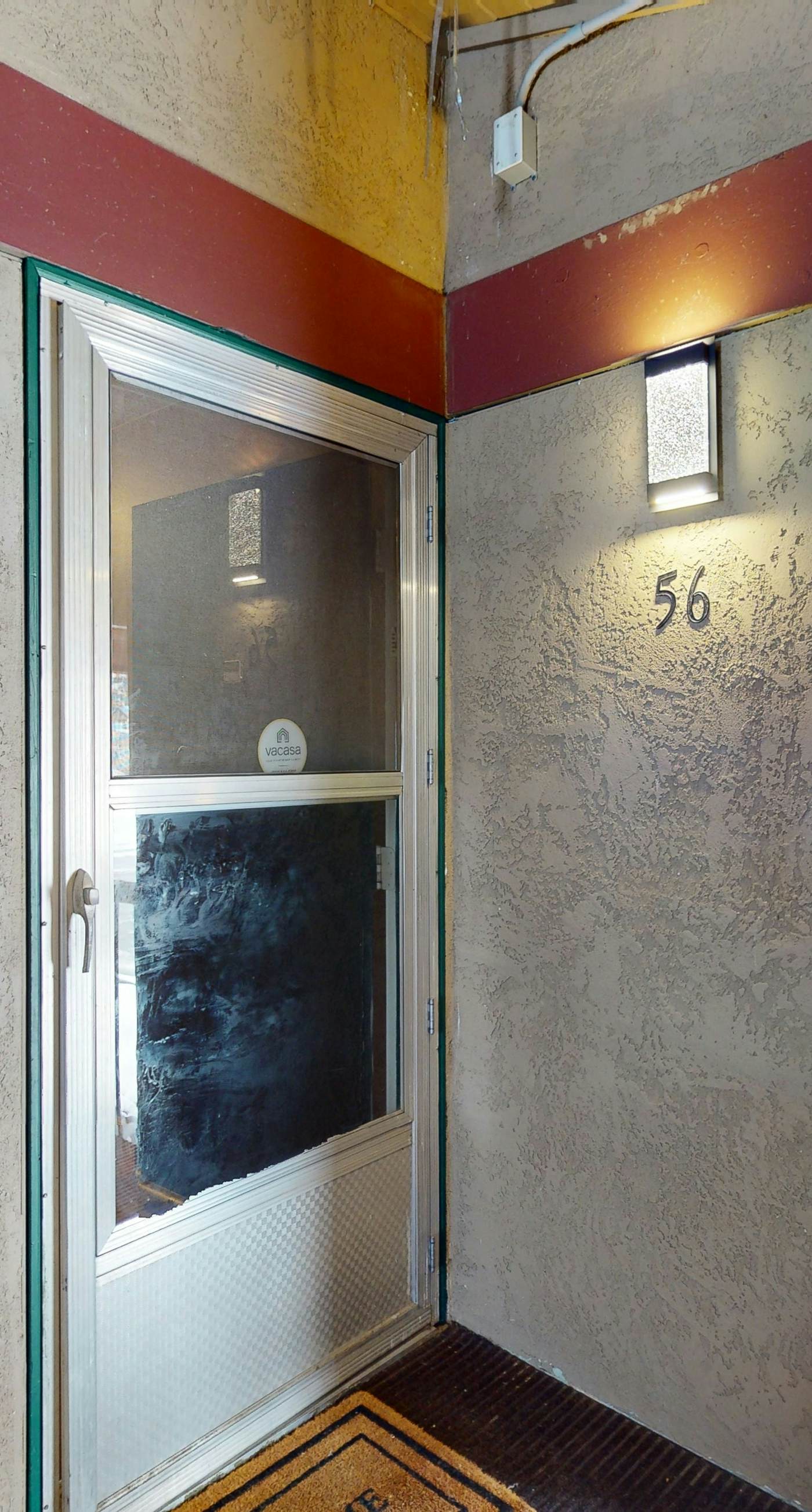 Crystal Beach Condo - Lake Views & Pool