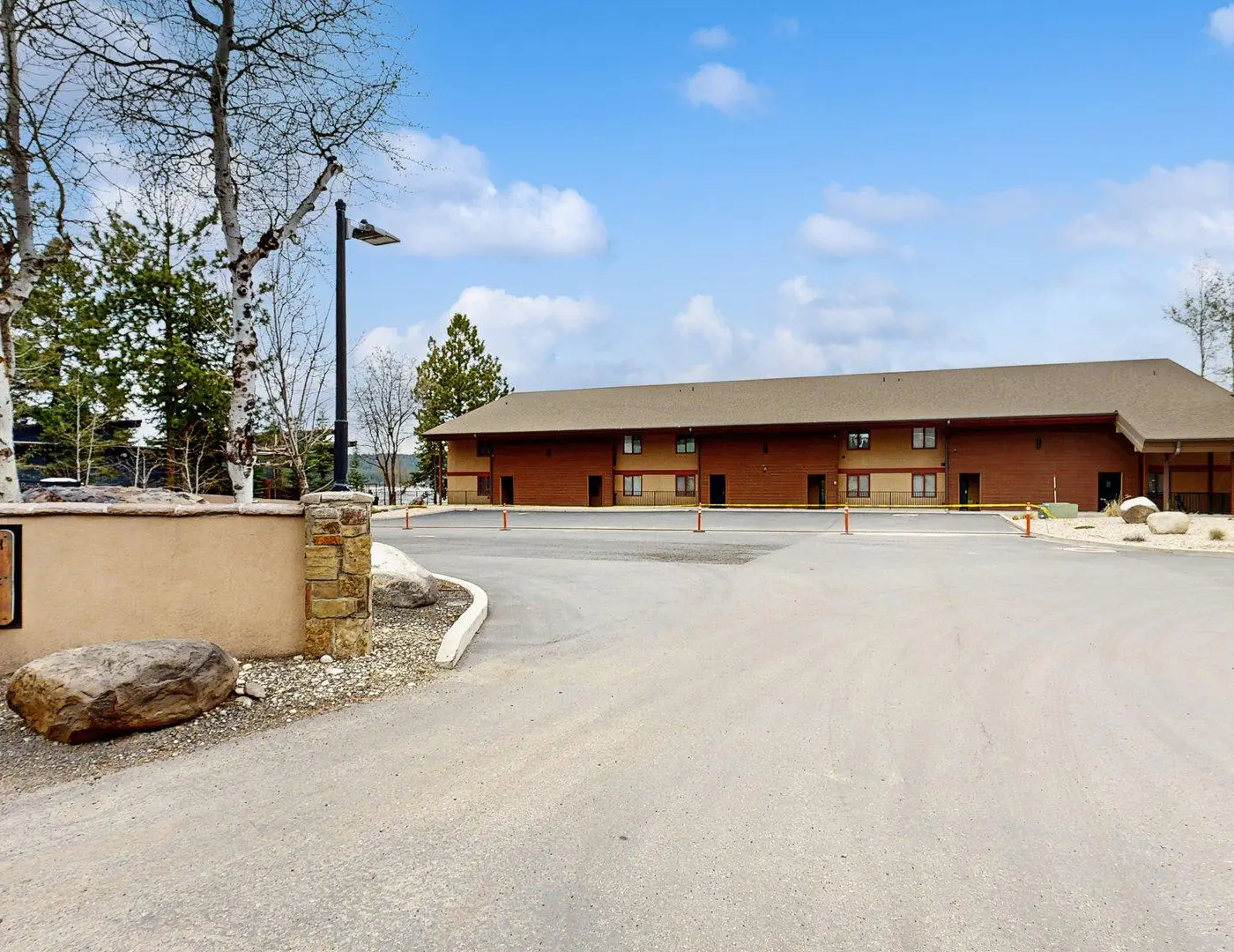 Lakefront McCall Condo, Pool, Beach, Walk to Town