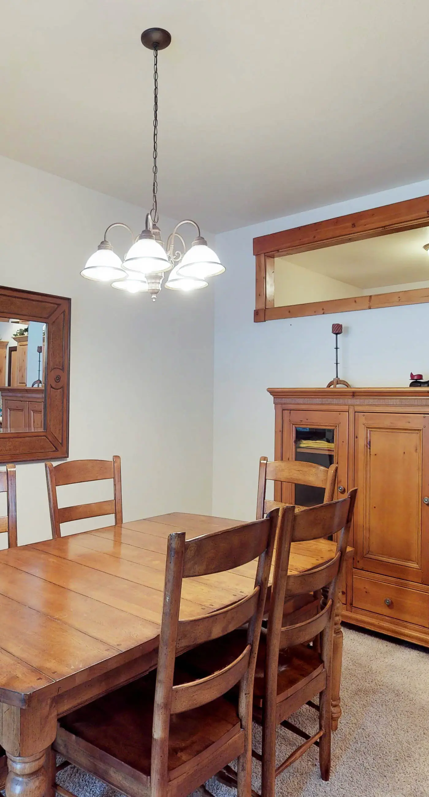 McCall Golf Condo - Pool, Courts & Patio