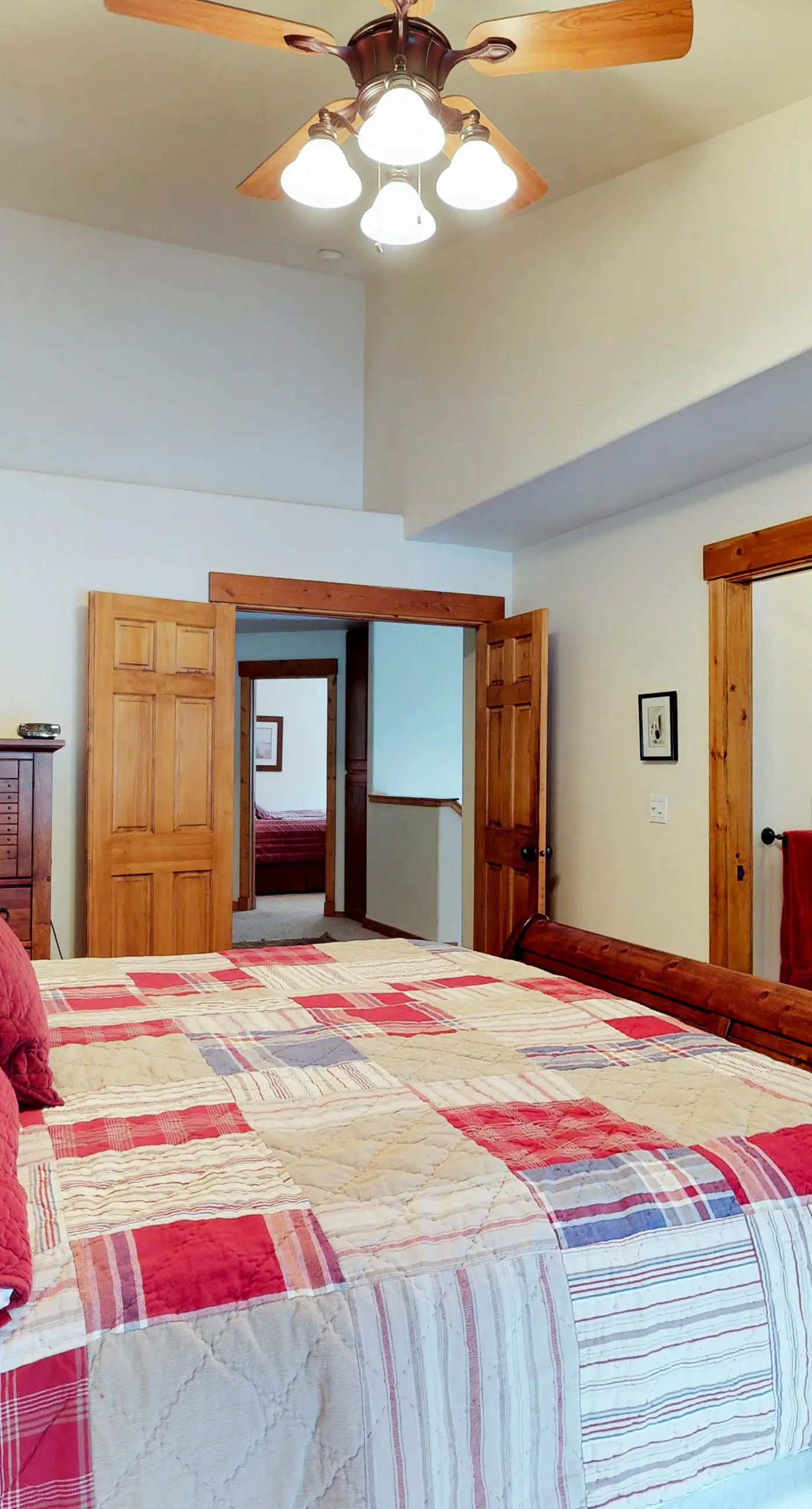 McCall Golf Condo - Pool, Courts & Patio