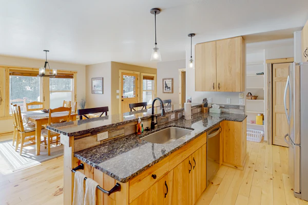 Secluded New Meadows Retreat Golf & Pool