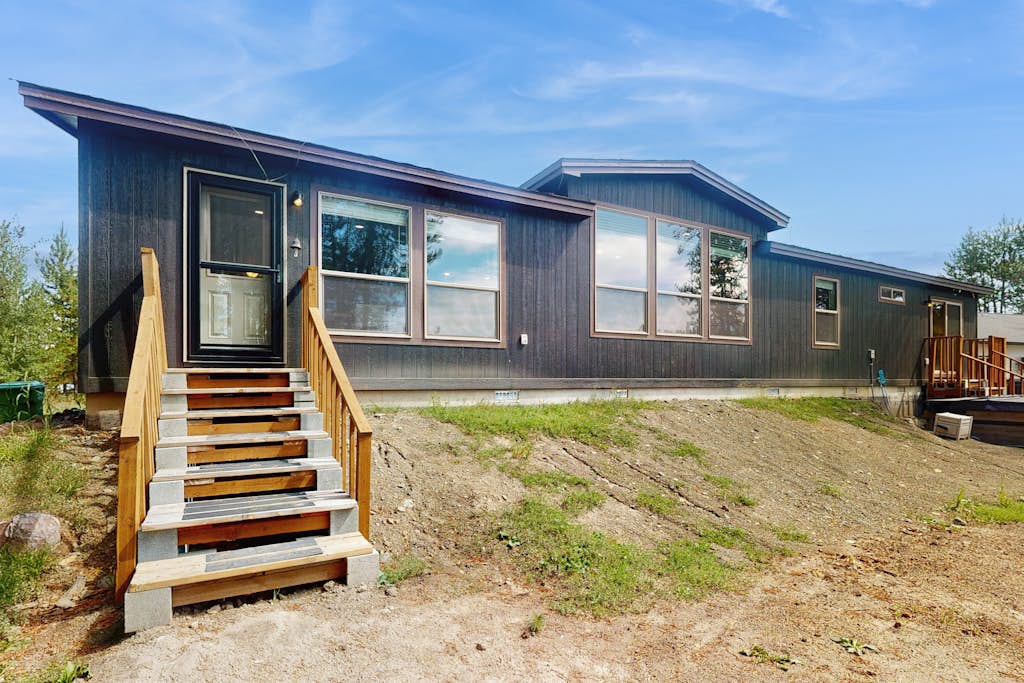 Meadow View Cabin Hot Tub & Ski Access