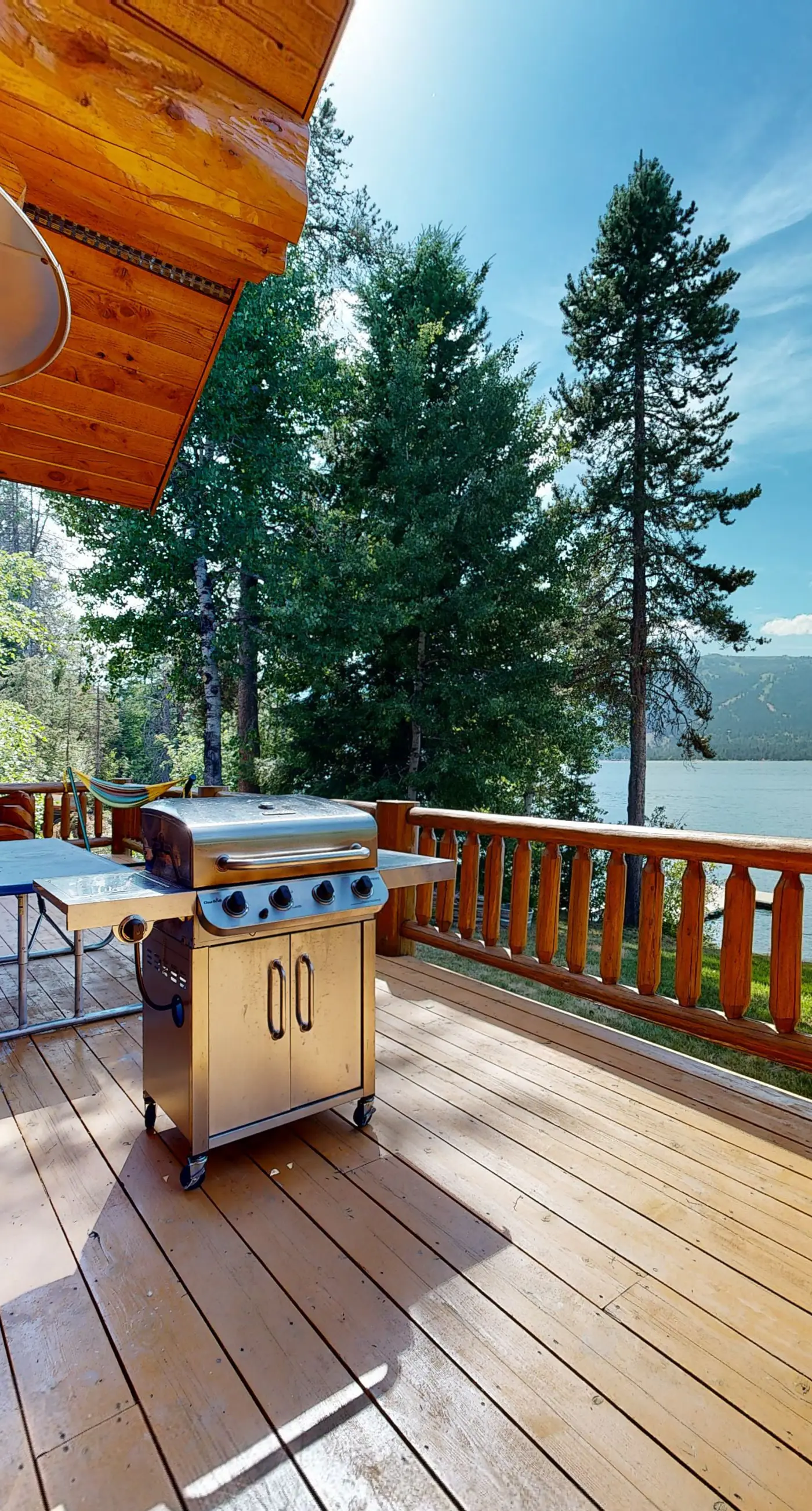 Lakefront Cascade Cabin Private Dock & Games
