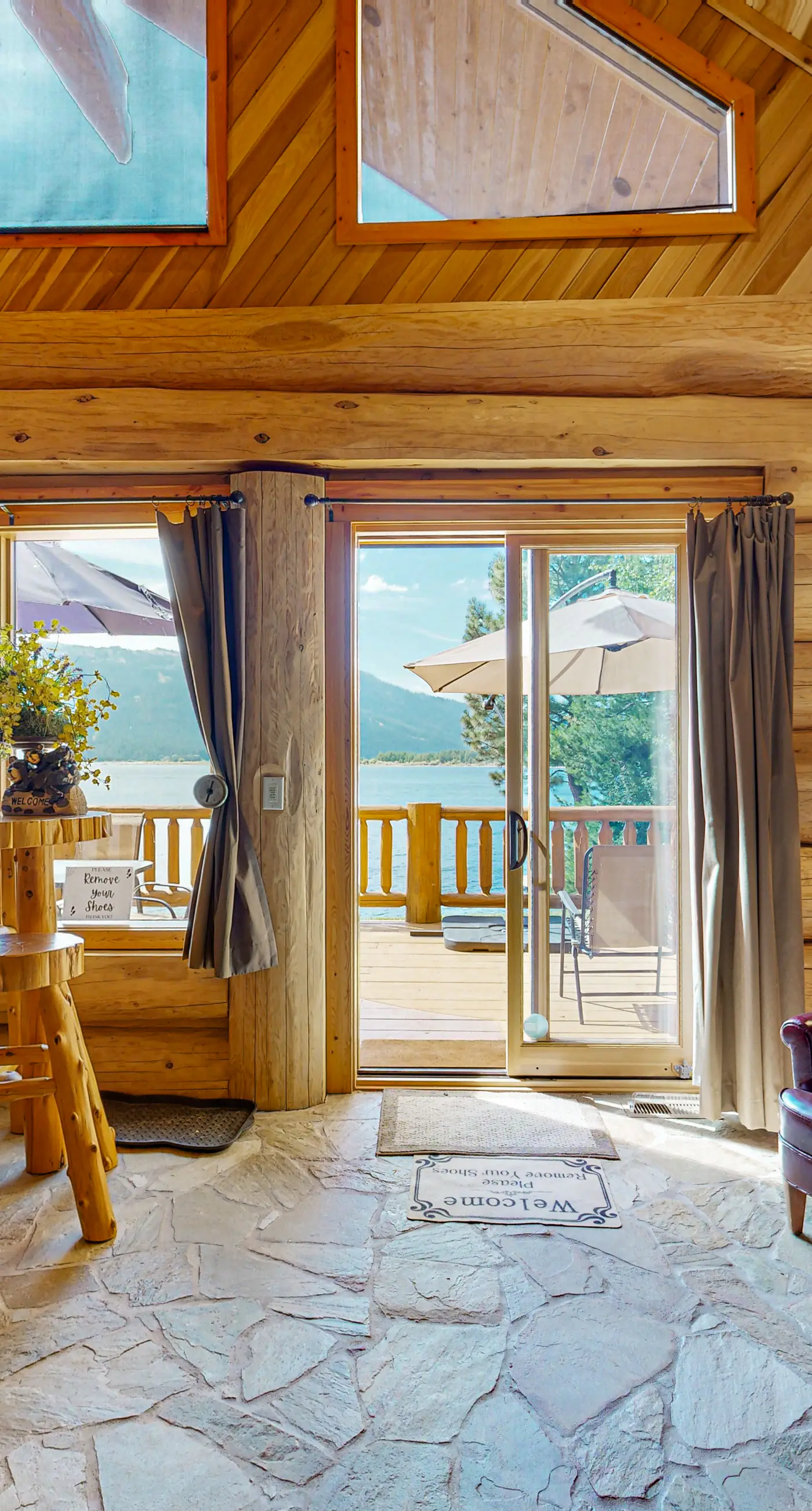 Lakefront Cascade Cabin Private Dock & Games