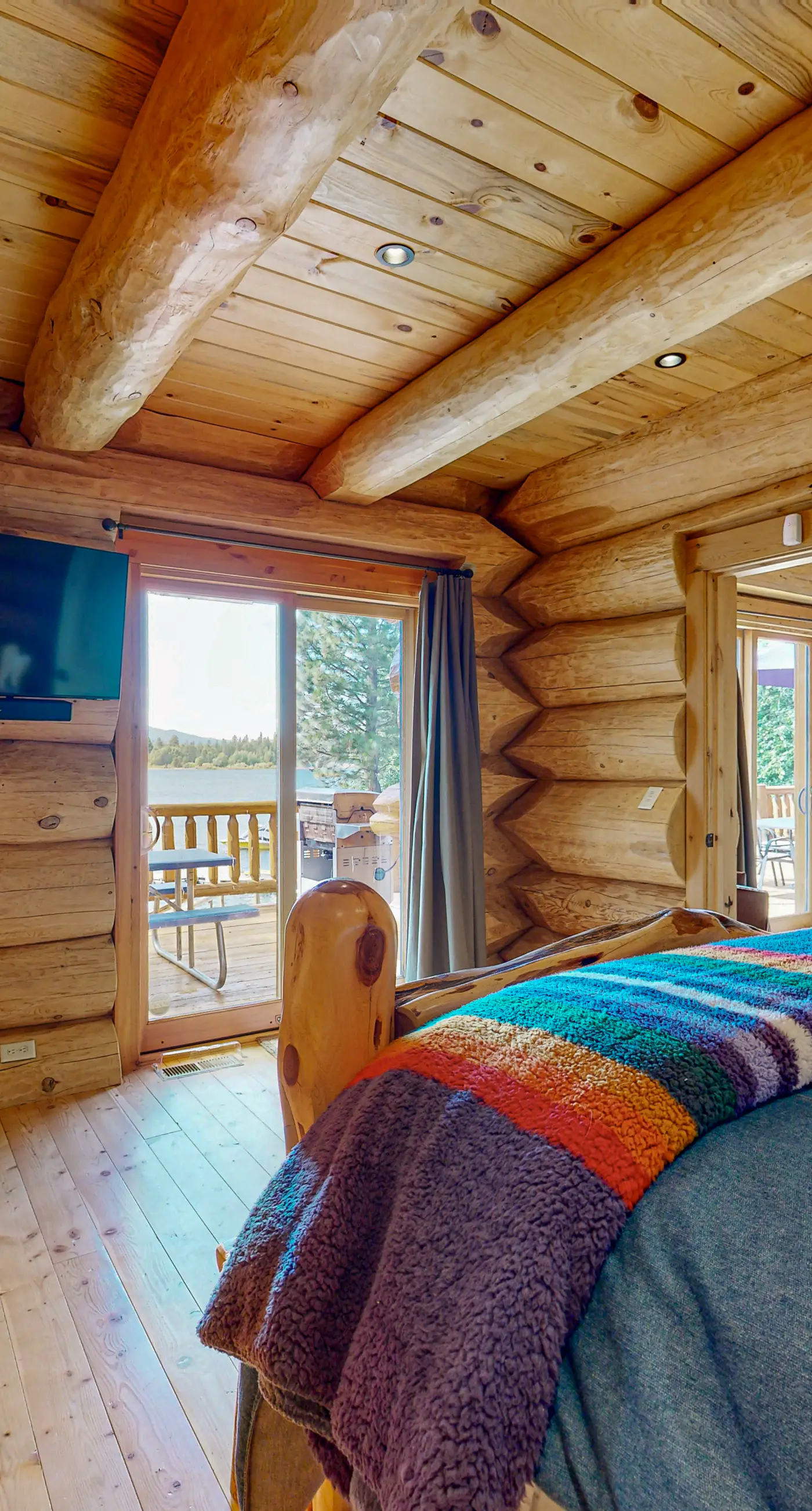 Lakefront Cascade Cabin Private Dock & Games