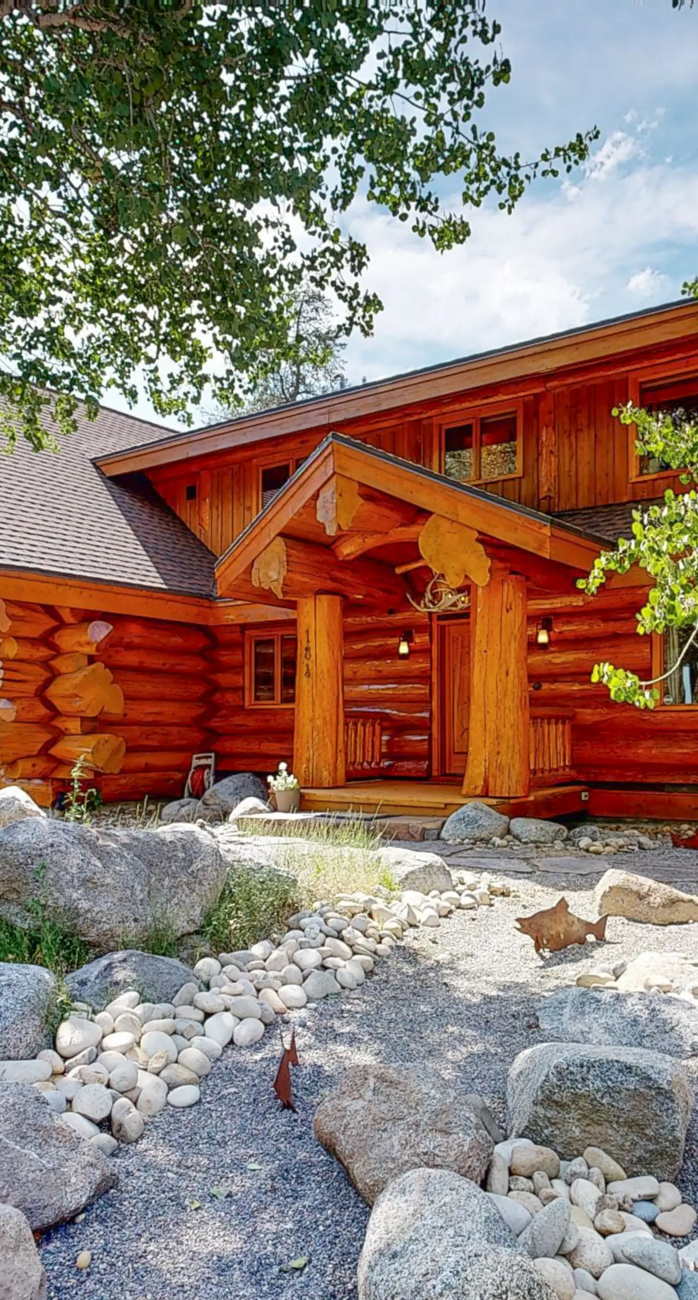 Lakefront Cascade Cabin Private Dock & Games