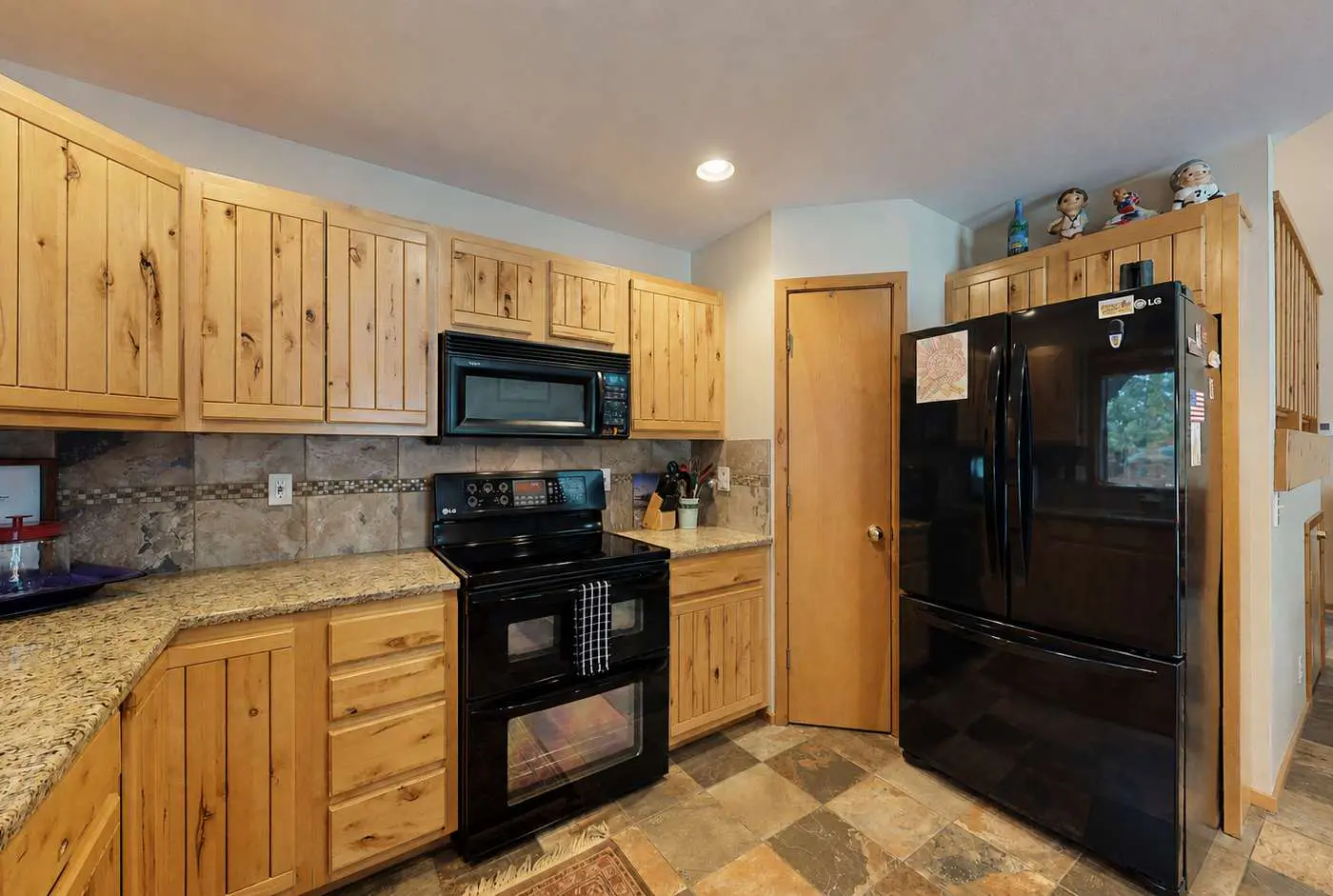 McCall Golf Course Cabin | Pool, Deck, Loft
