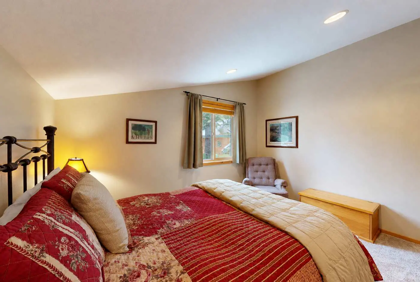 McCall Golf Course Cabin | Pool, Deck, Loft