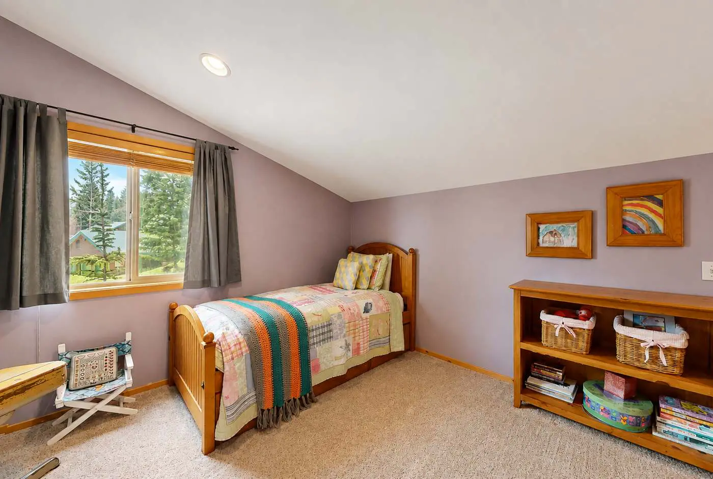 McCall Golf Course Cabin | Pool, Deck, Loft
