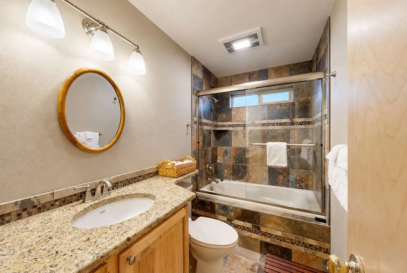 McCall Golf Course Cabin | Pool, Deck, Loft