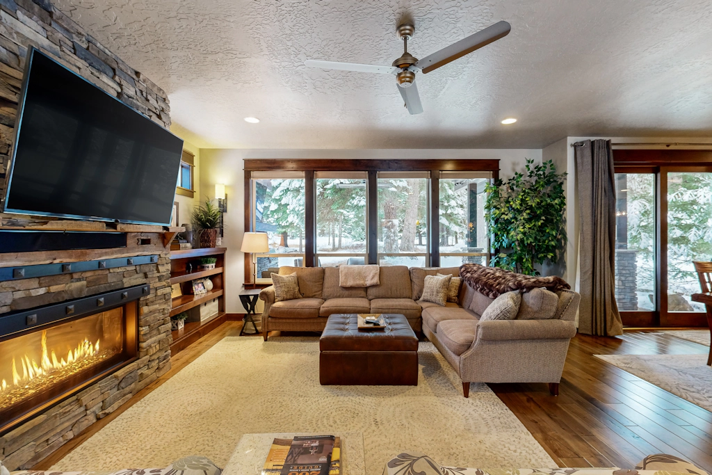 Luxury McCall Home | Pool, Hot Tub & Tennis