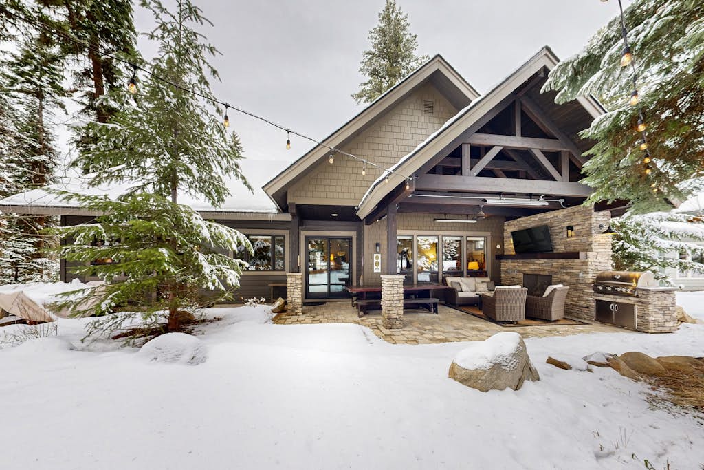 Luxury McCall Home | Pool, Hot Tub & Tennis