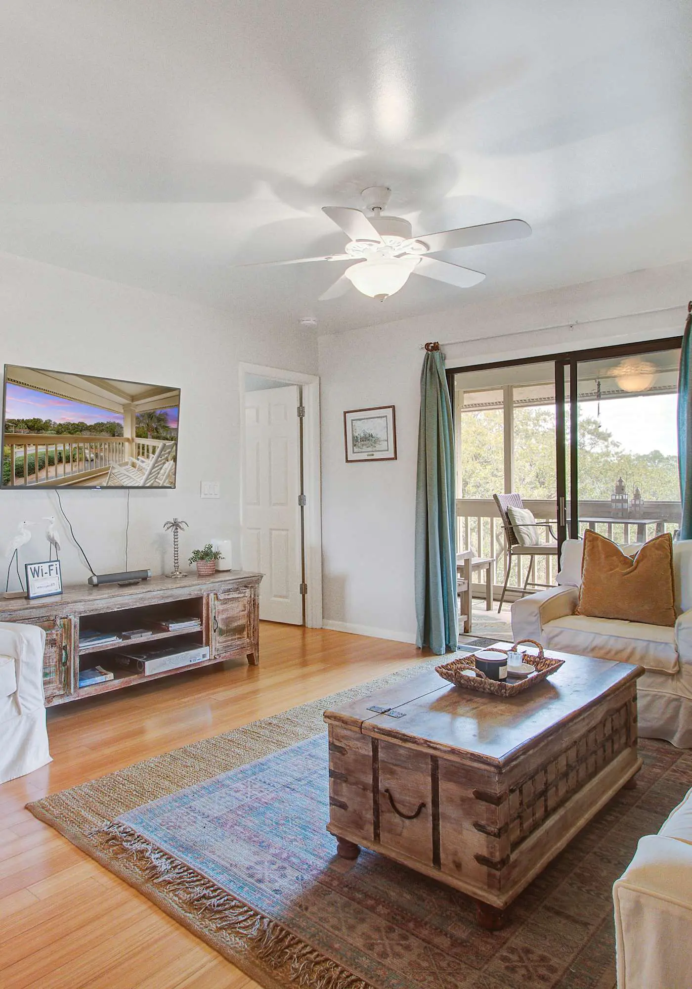 Peaceful Marsh-View with Kayaks & Beach Access 