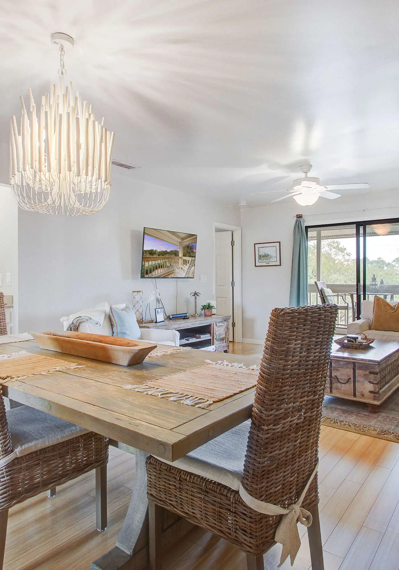 Peaceful Marsh-View with Kayaks & Beach Access 