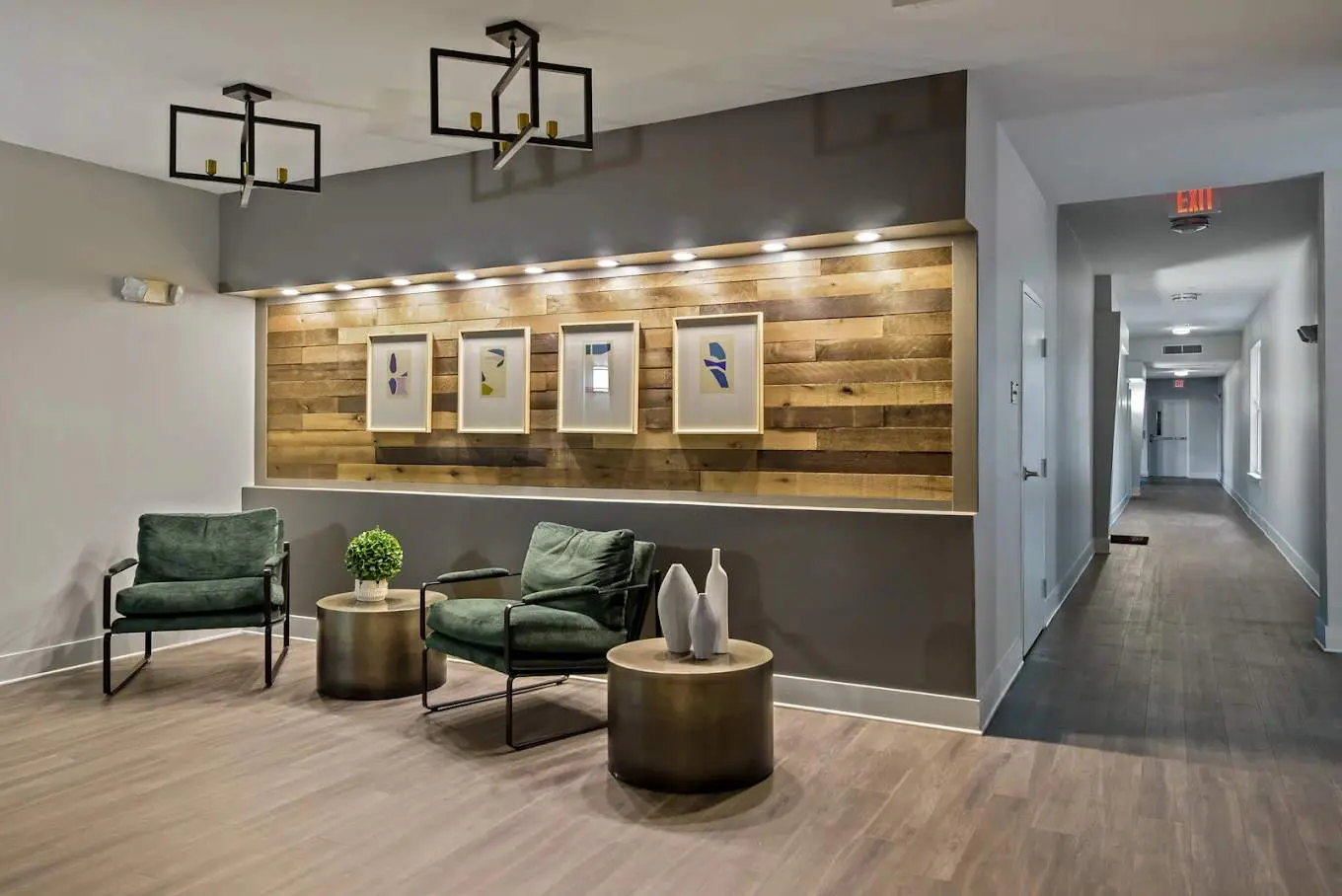 Boulevard Stays Midtown 1BR Pool, Gym, Parking 06