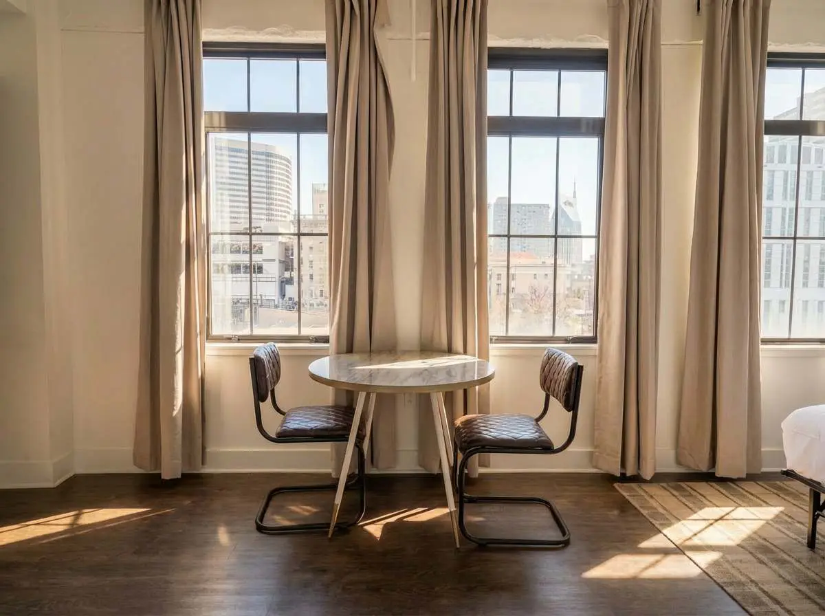 Boulevard Stays Downtown Nashville Studio
