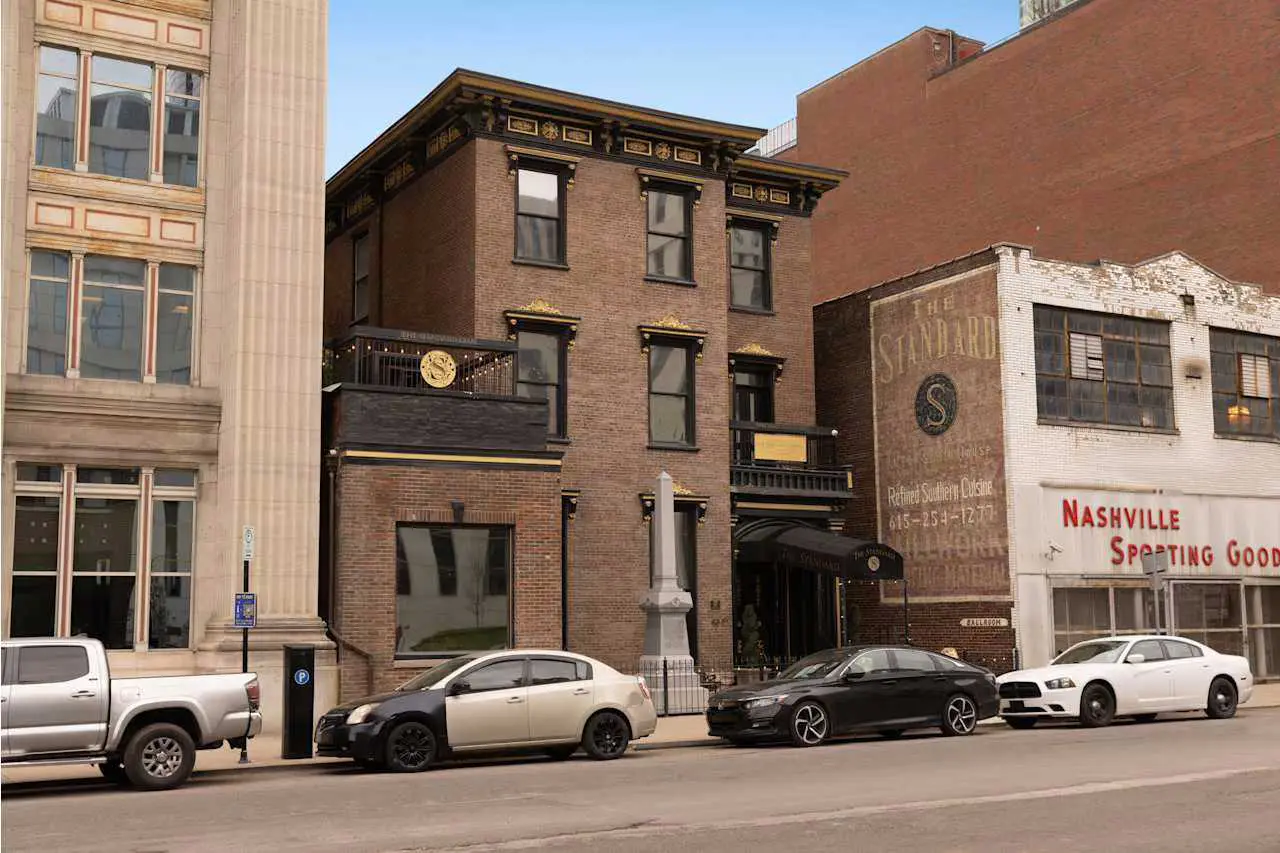 Boulevard Stays Downtown Nashville 2BR