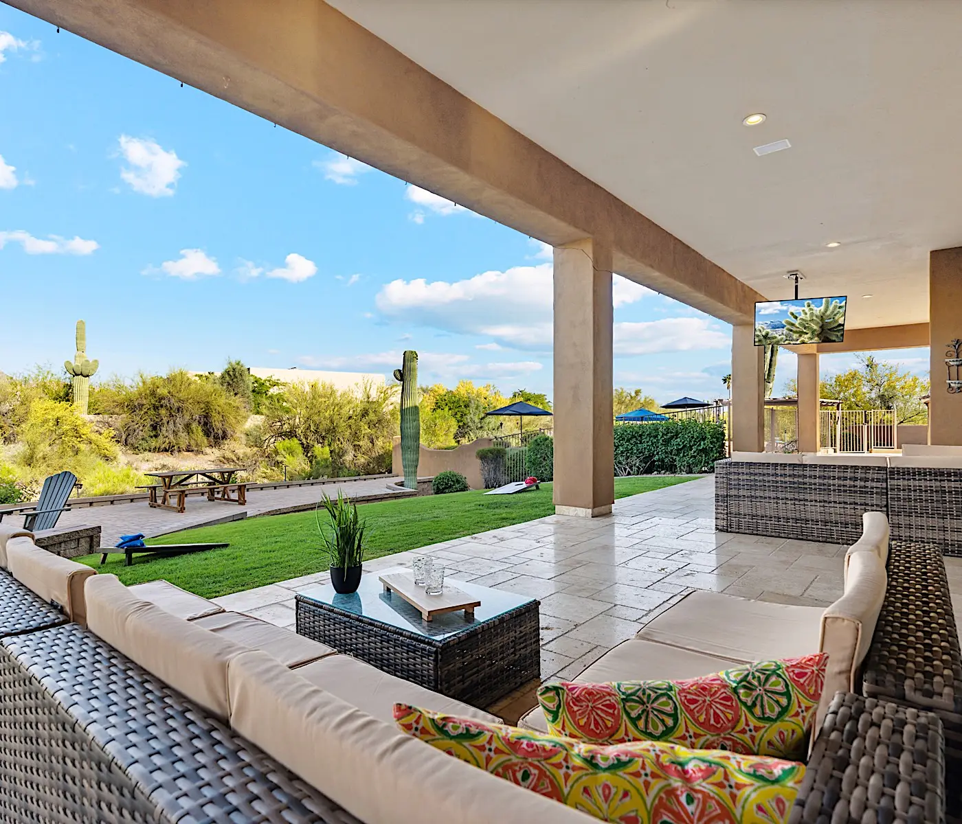 Pinnacle Peak Estate