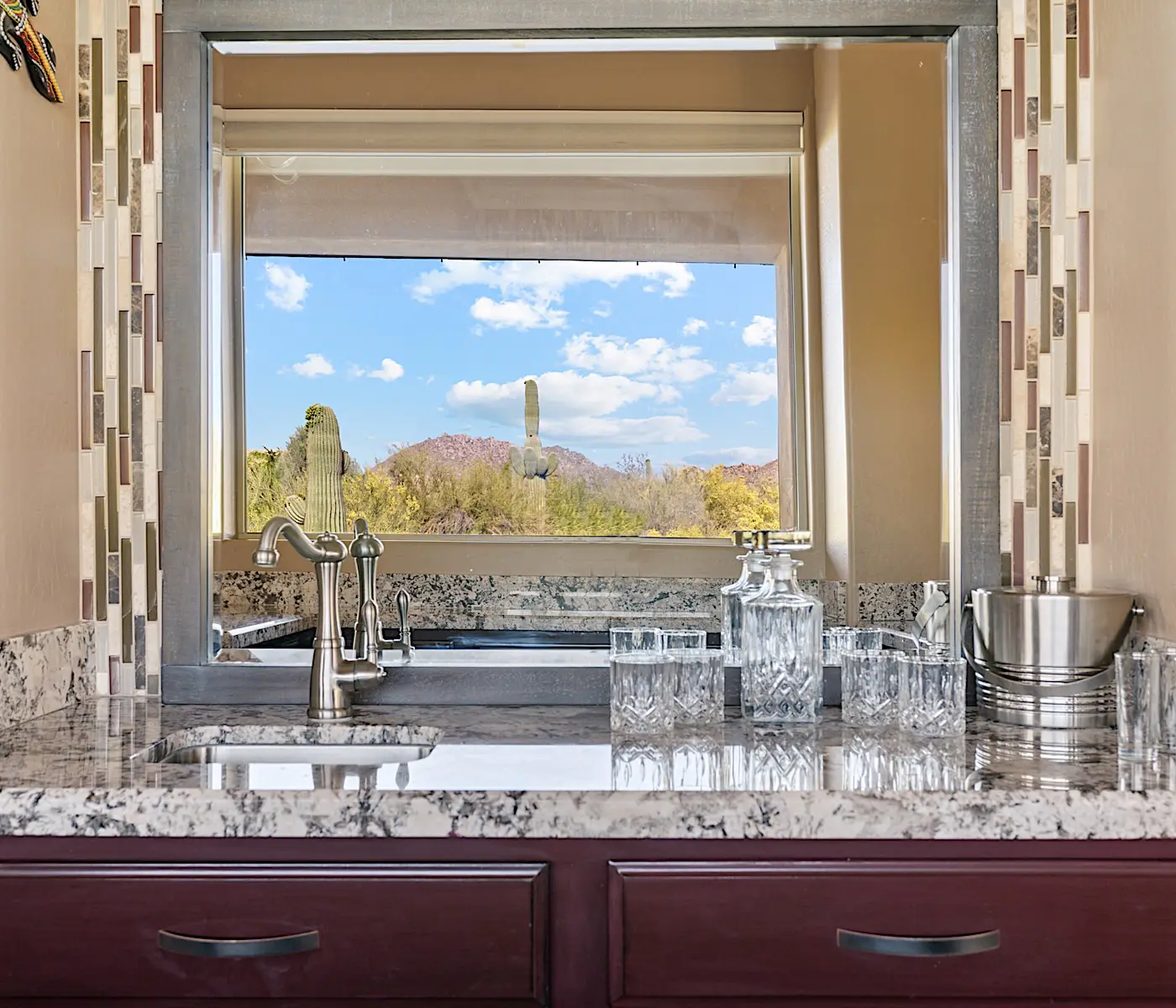 Pinnacle Peak Estate