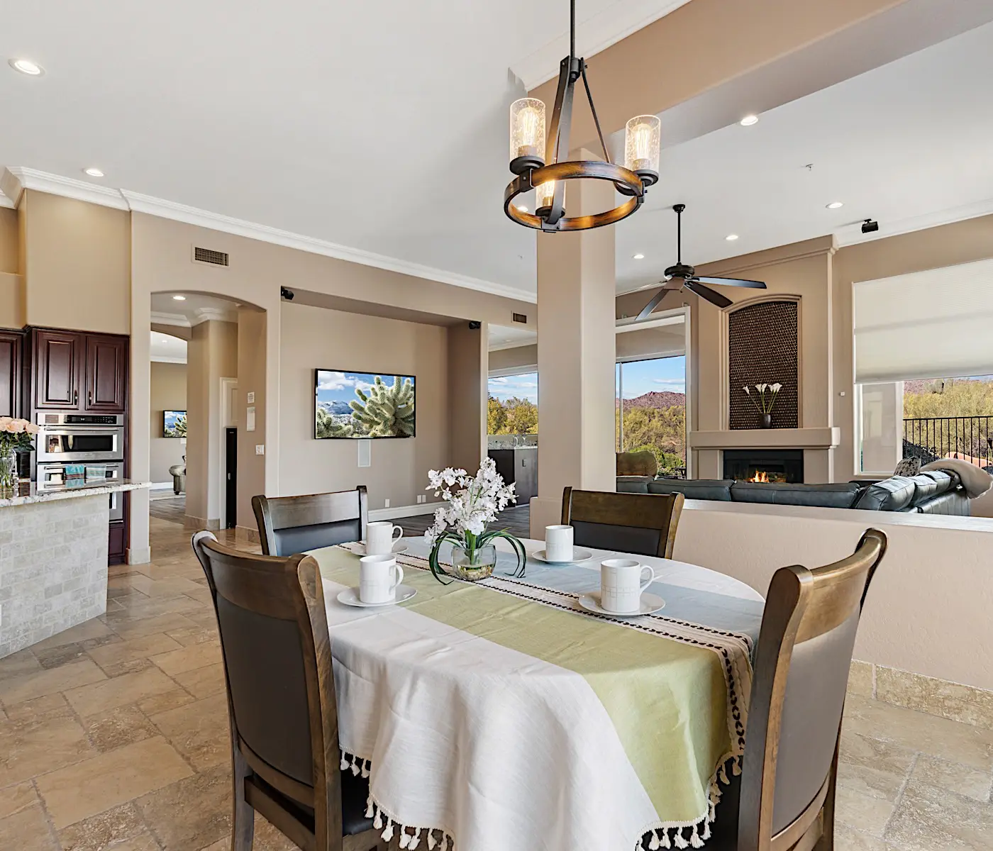 Pinnacle Peak Estate