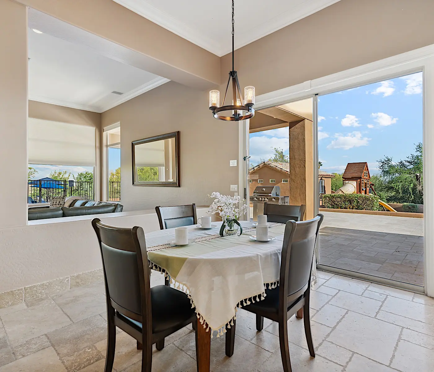 Pinnacle Peak Estate