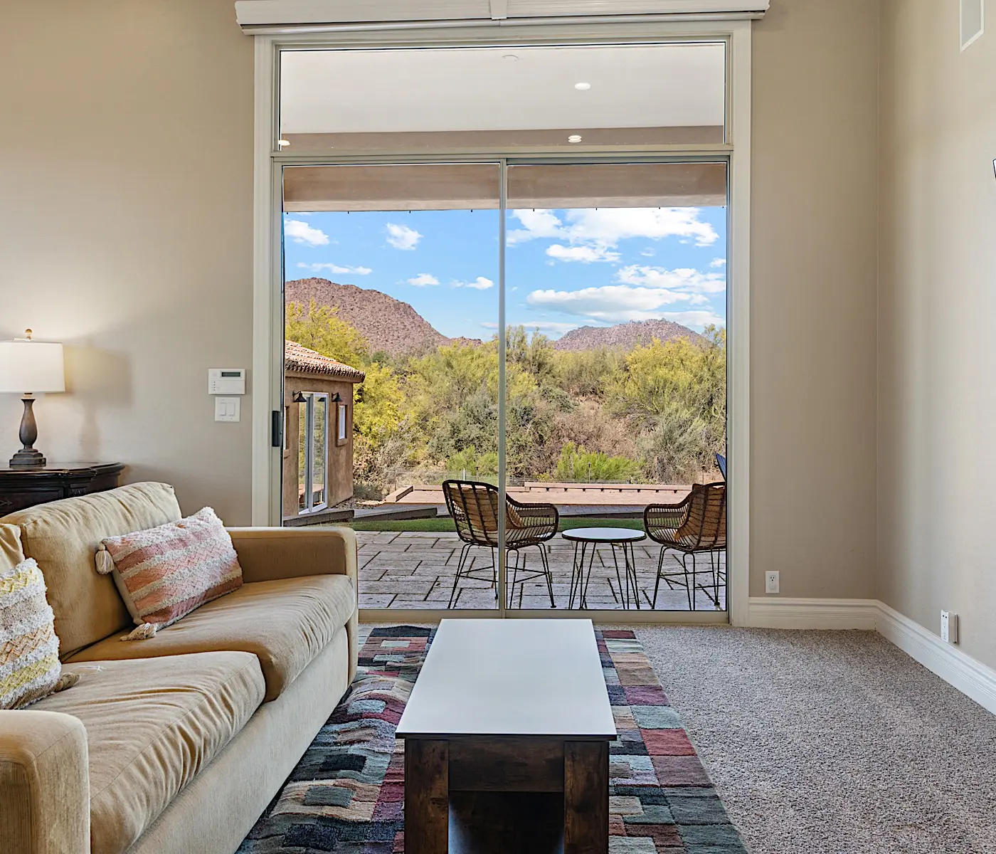 Pinnacle Peak Estate