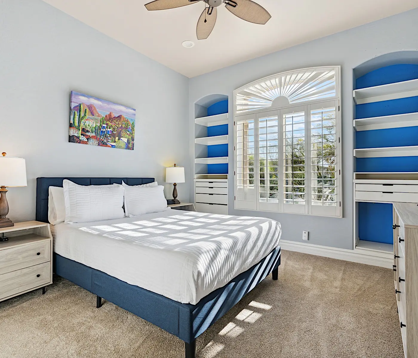 Pinnacle Peak Estate