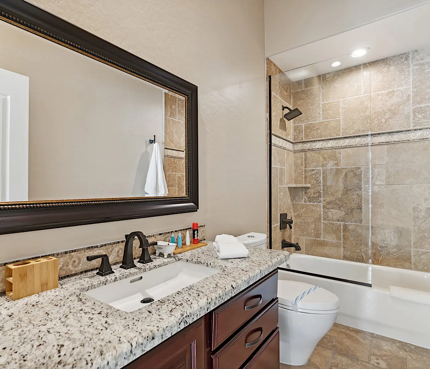 Pinnacle Peak Estate