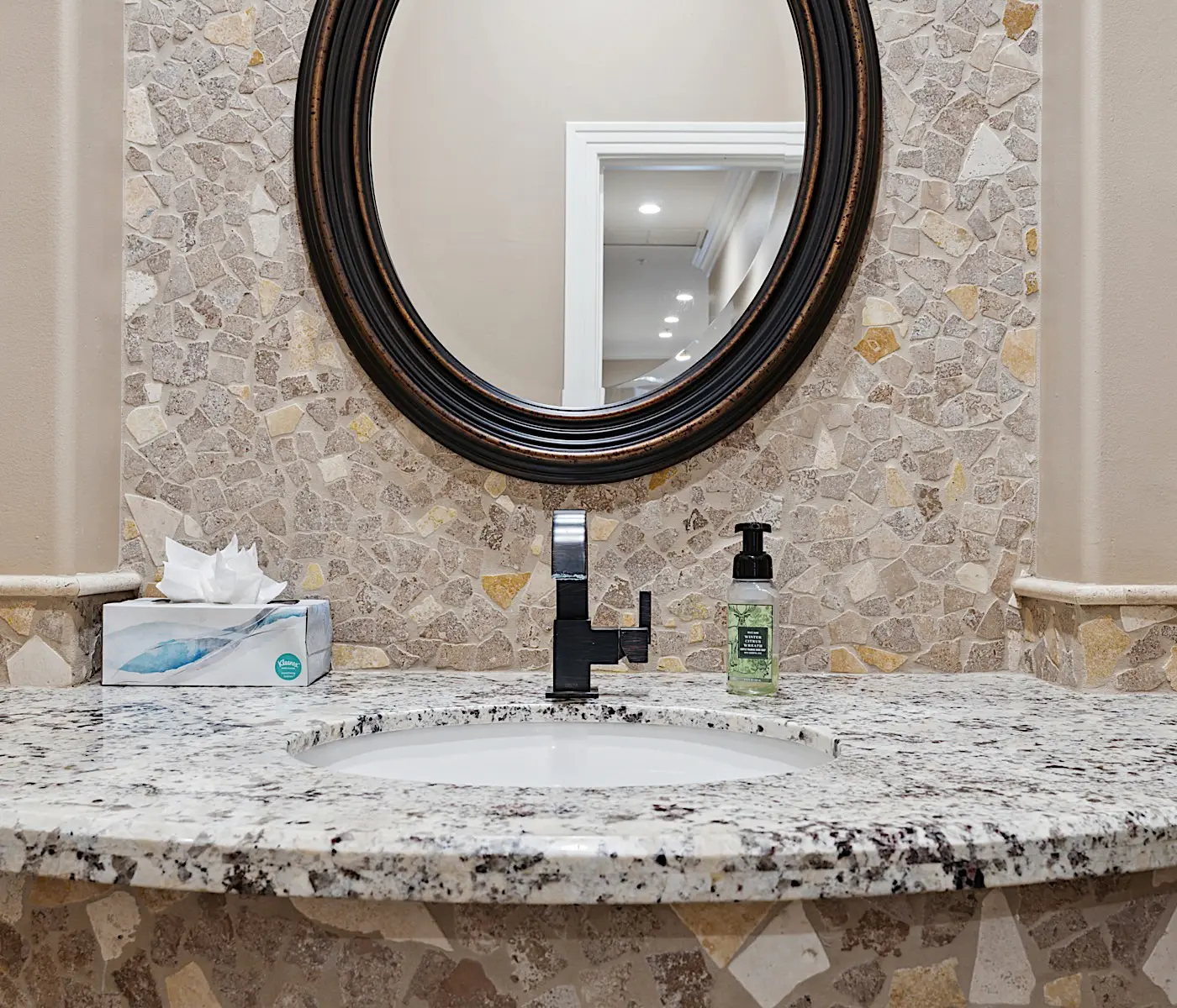 Pinnacle Peak Estate