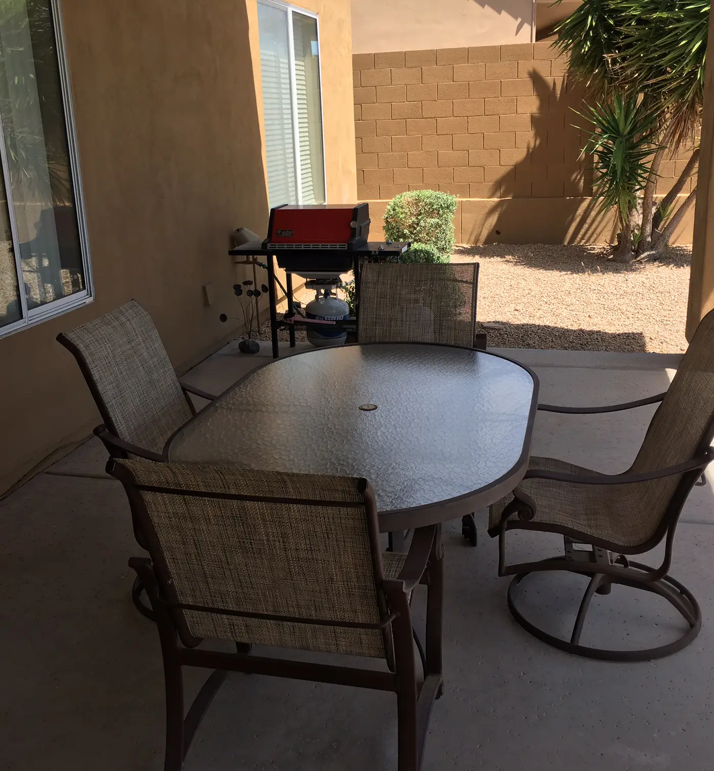 Troon Balancing Rock Home - T9687