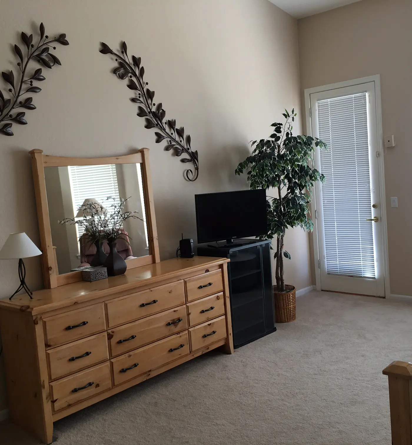 Troon Balancing Rock Home - T9687