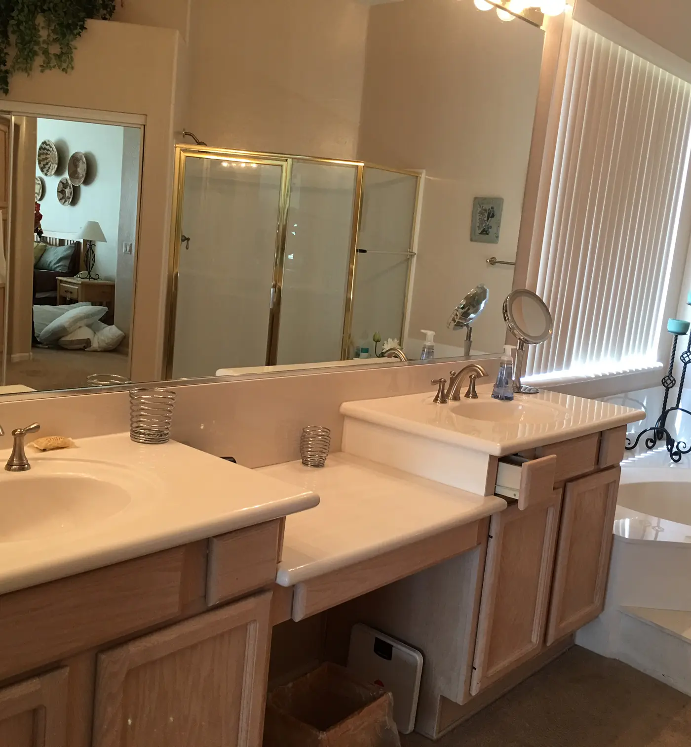 Troon Balancing Rock Home - T9687