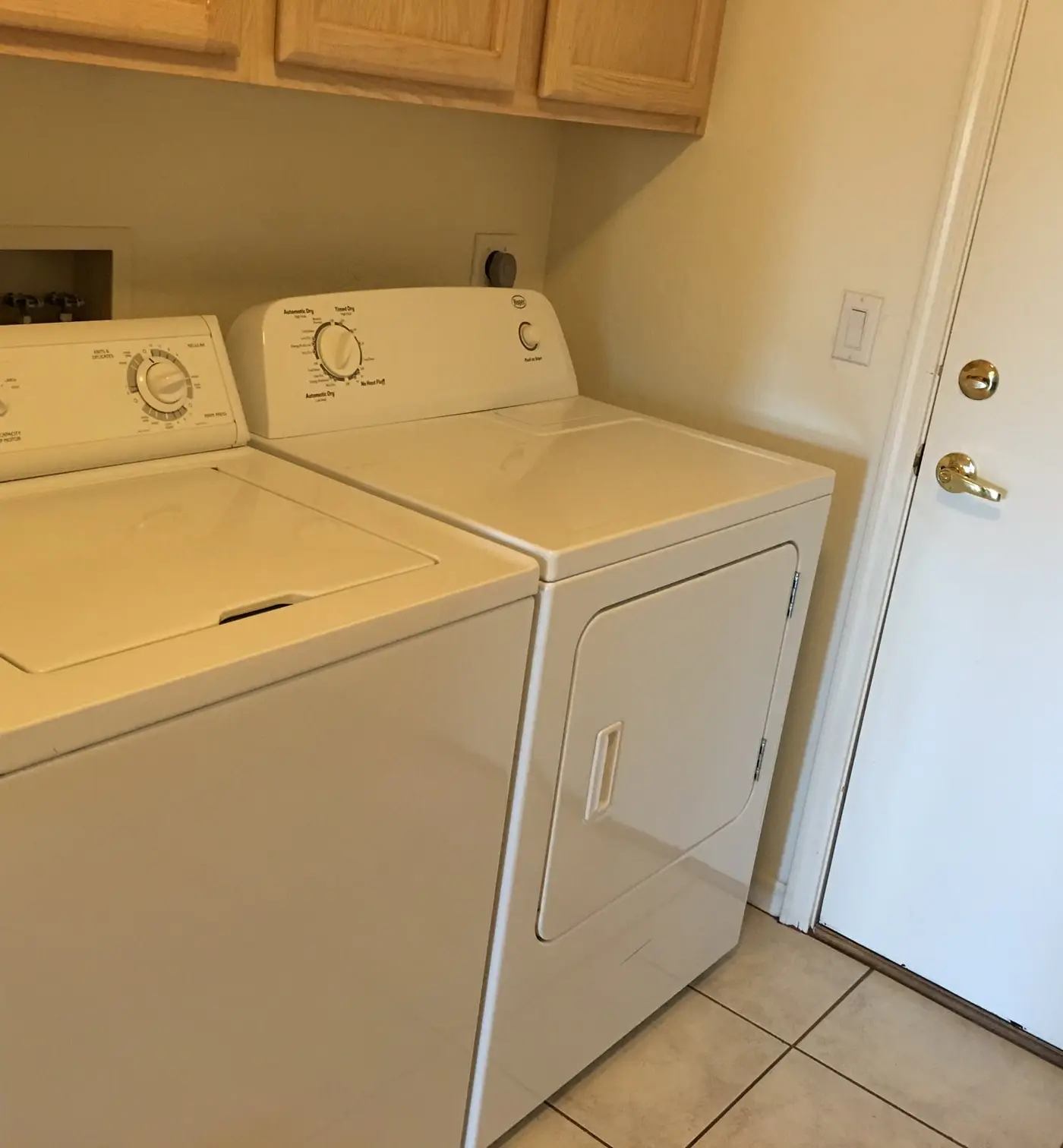 Troon Balancing Rock Home - T9687