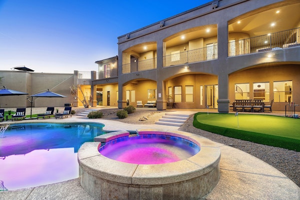 Luxury Oasis Heated Pool & Spa* - 7BR Luxury Estate w/ Panoramic Mountain Views!