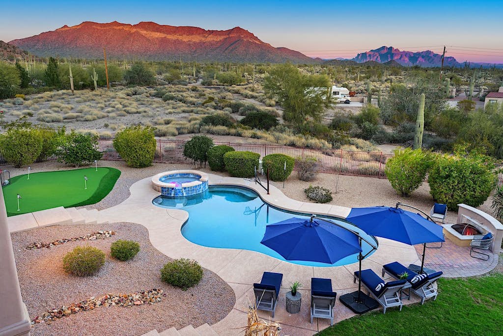 Luxury Oasis Heated Pool & Spa* - 7BR Luxury Estate w/ Panoramic Mountain Views!
