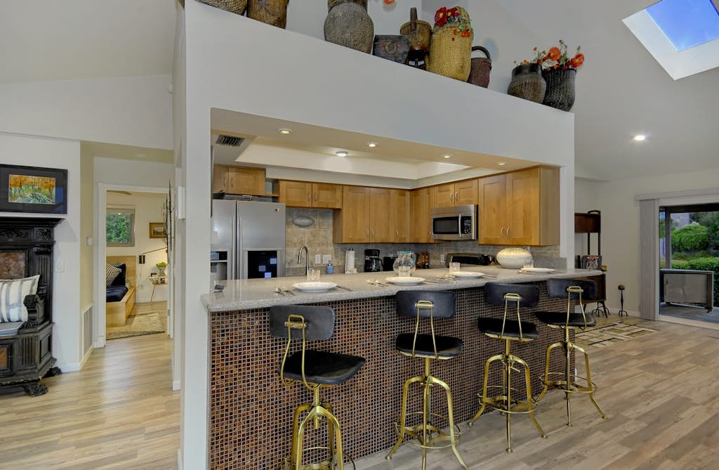 Bohemian Rhapsody Retreat ~ 2 Bed 3 Bath With Game and Theatre Room