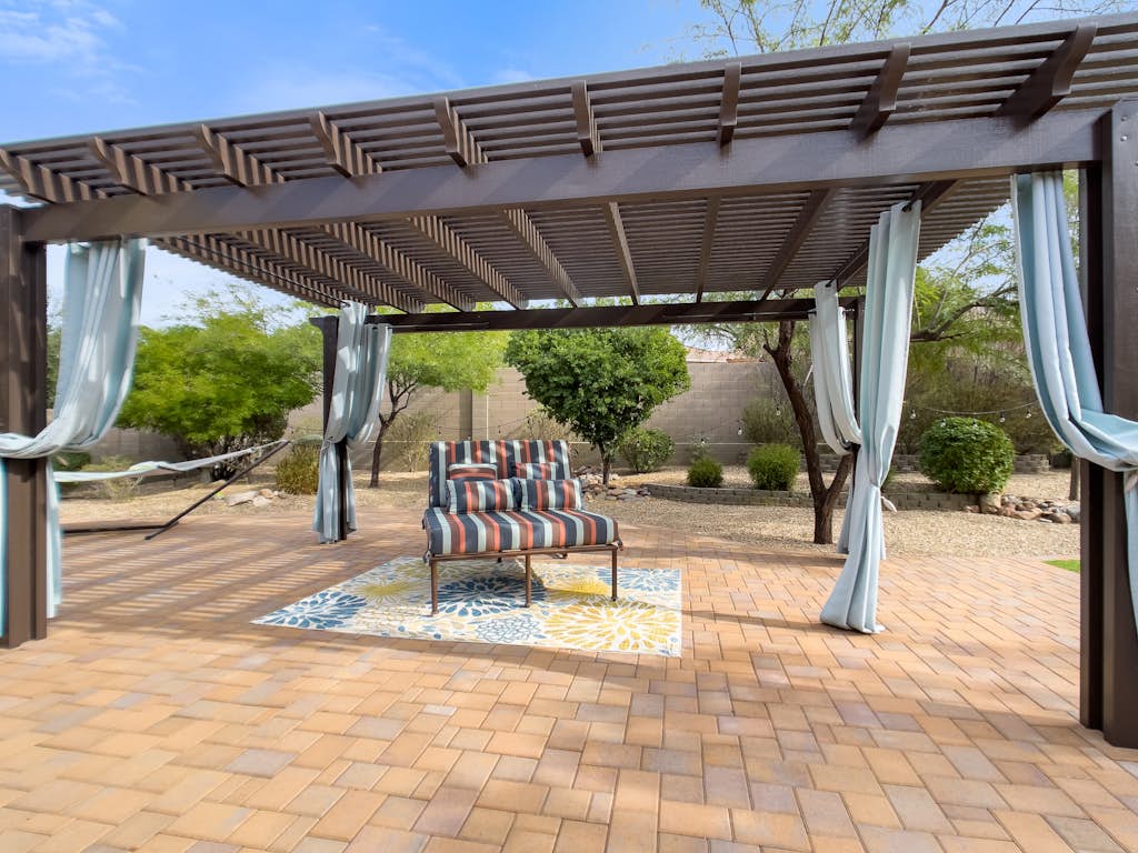 Modern Anthem Allure - Perfect Home Away From Home