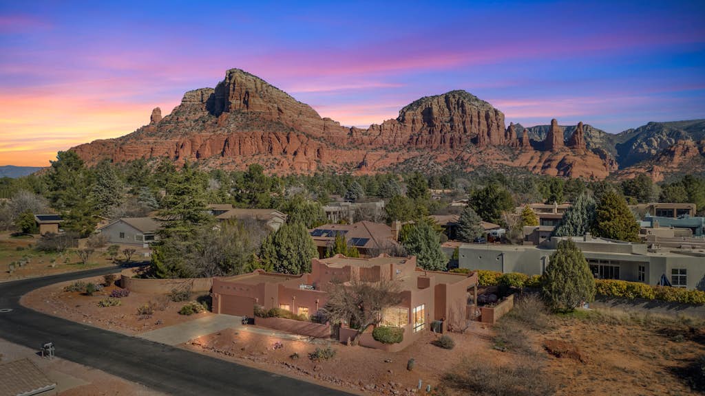 Indian Cliffs Retreat | Red Rock Views, Pool, Game Room & Rooftop Decks