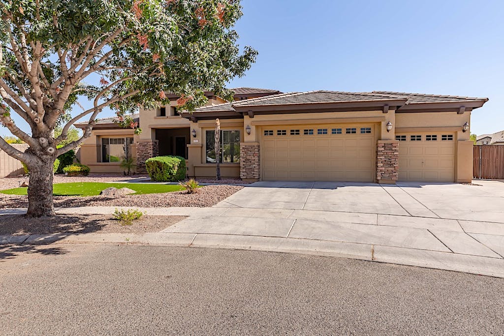 Westgate Wonder ~ A Resort-Style Oasis w/ Heated Pool, Spa, Game Rooms, Putting Green & More!