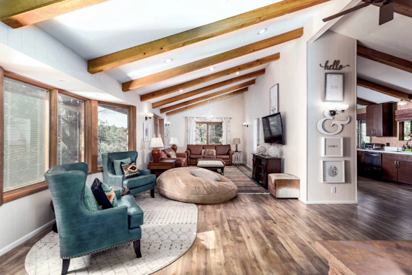 Lynx Landing | Secluded Sedona Retreat w/ Hot Tub, Fire Pit & Near Chapel