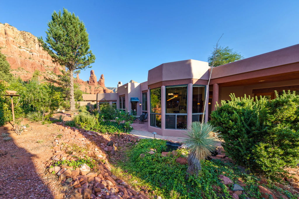 Oasis At Chapel Rock