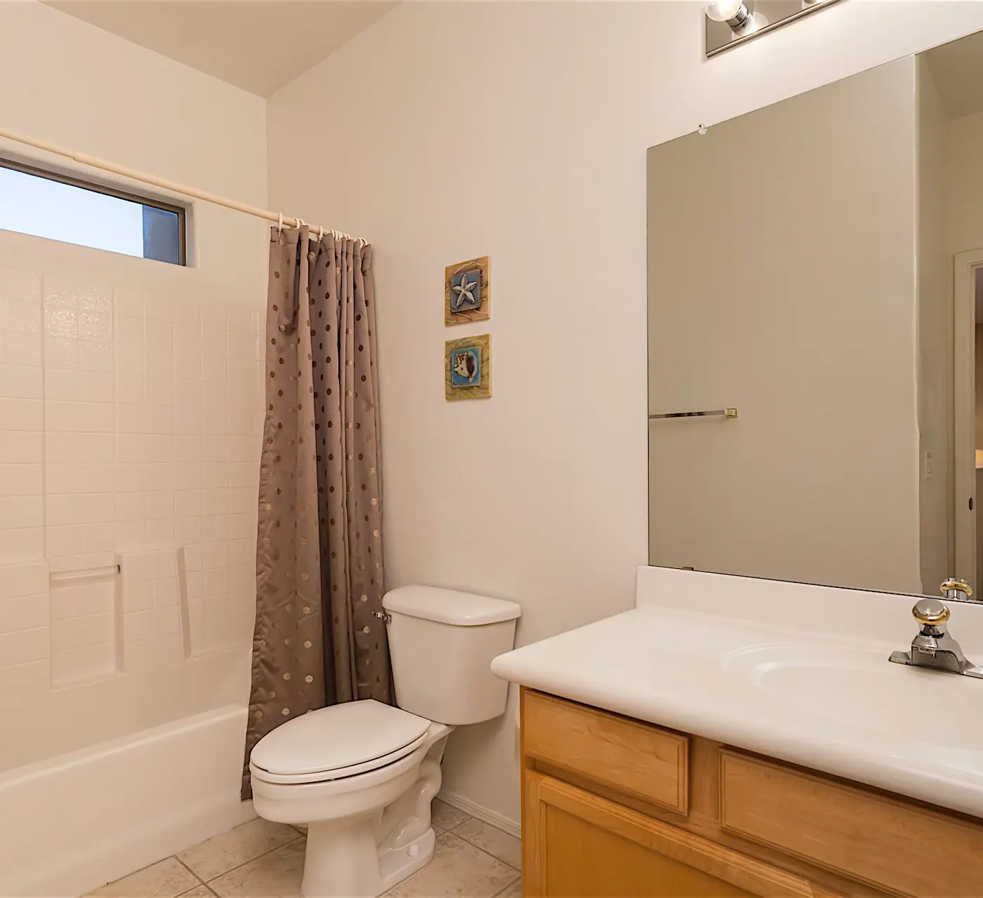 AZ Nirvana Townhouse