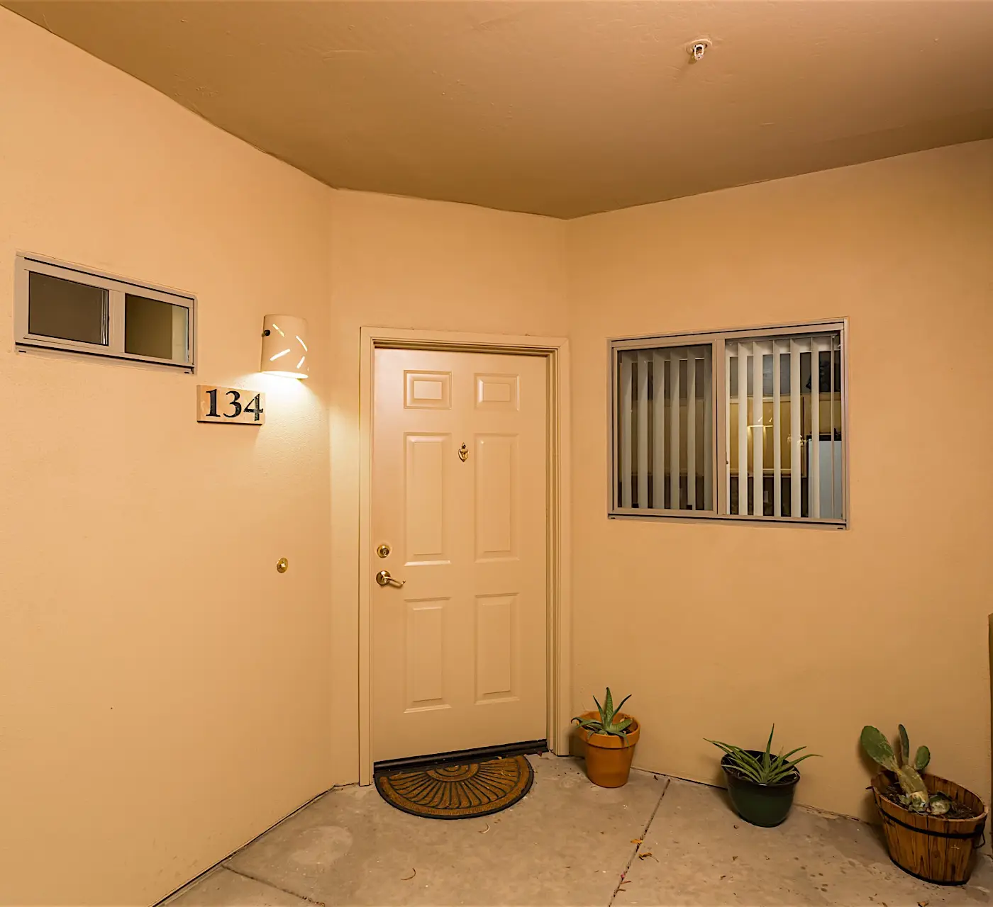 AZ Nirvana Townhouse