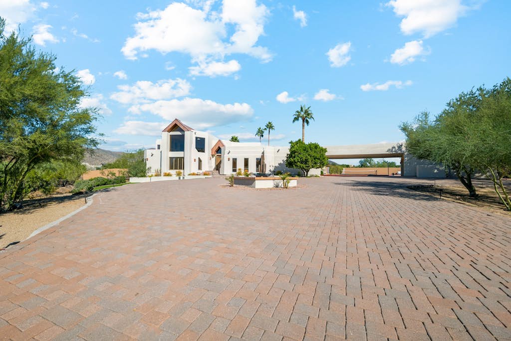 Scottsdale Oasis with Pool & Mountain Views
